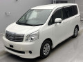 2013 Toyota Noah