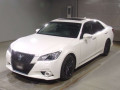 2013 Toyota Crown Hybrid