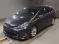 2020 Toyota Prius alpha