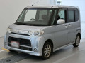 2011 Daihatsu Tanto