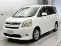 2009 Toyota Noah