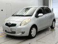 2005 Toyota Vitz