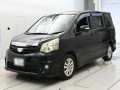 2010 Toyota Noah