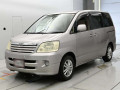 2003 Toyota Noah