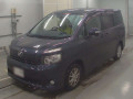 2009 Toyota Voxy