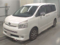 2008 Toyota Voxy