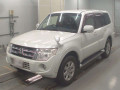 2013 Mitsubishi Pajero