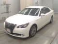 2014 Toyota Crown Majesta