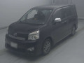 2013 Toyota Voxy