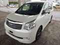 2013 Toyota Noah