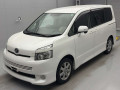 2007 Toyota Voxy