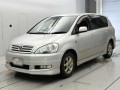 2003 Toyota Ipsum