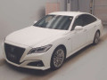 2019 Toyota Crown Hybrid