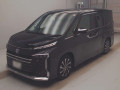 2023 Toyota Voxy