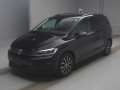 2016 Volkswagen Golf Touran