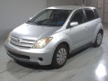 2002 Toyota IST