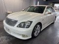 2005 Toyota Crown