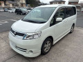 2005 Nissan Serena