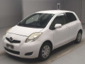 2010 Toyota Vitz