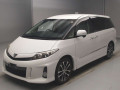 2015 Toyota Estima