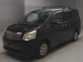 2013 Toyota Noah