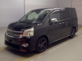 2013 Toyota Voxy