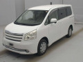 2008 Toyota Noah