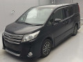 2016 Toyota Noah