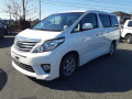 2014 Toyota Alphard