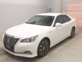 2016 Toyota Crown Hybrid