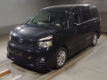 2010 Toyota Voxy