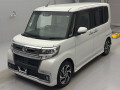 2019 Daihatsu Tanto Custom