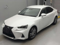 2017 Lexus IS