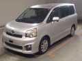 2010 Toyota Voxy