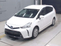 2017 Toyota Prius alpha