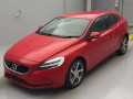 2018 Volvo V40