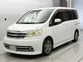 2005 Nissan Serena