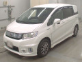 2013 Honda Freed spike hybrid