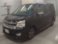 2013 Toyota Voxy