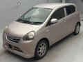 2013 Daihatsu Mira e:S