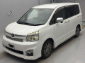 2013 Toyota Voxy