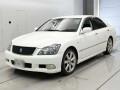 2004 Toyota Crown