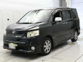 2009 Toyota Voxy
