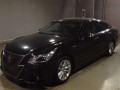 2013 Toyota Crown Hybrid