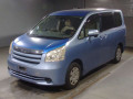 2007 Toyota Noah
