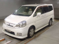 2005 Nissan Serena