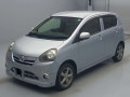 2013 Daihatsu Mira e:S