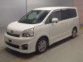 2011 Toyota Voxy
