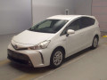 2016 Toyota Prius alpha