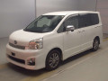 2013 Toyota Voxy